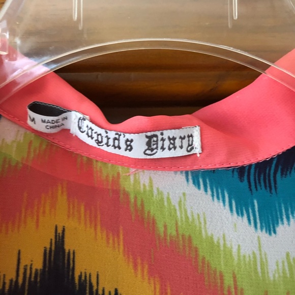 Colorful Patterned Top - Picture 4 of 5